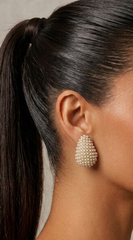 Chic Golden Pearl Earrings - Gold