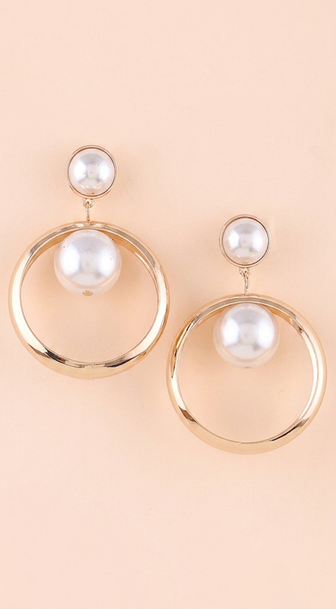 Aria Pearl Drop Hoop Earrings - Gold